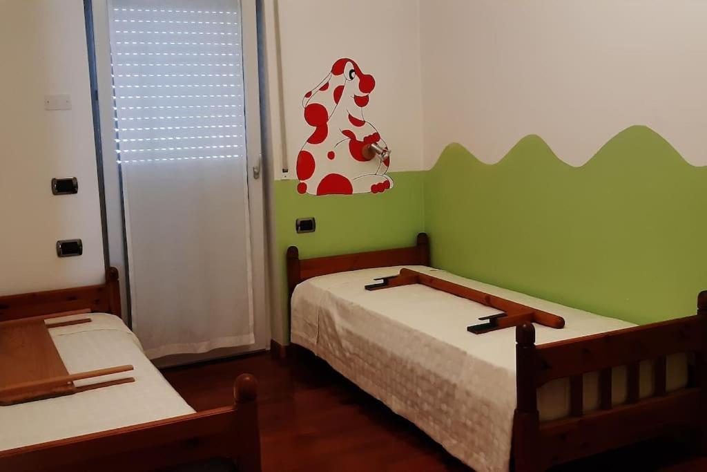 Appartamento Il Sorriso Pomarolo Exterior foto